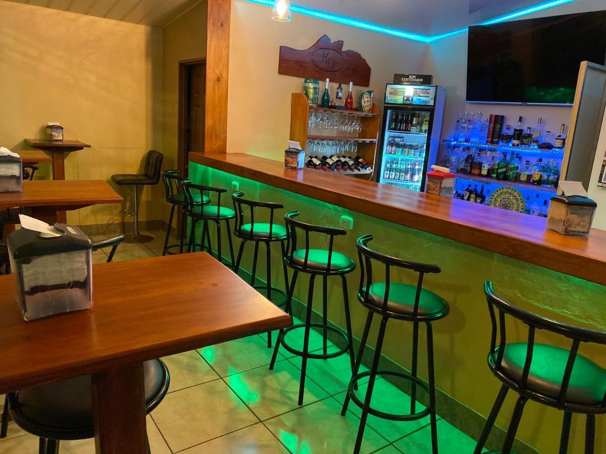 Hotel Uran Rivas Exterior photo